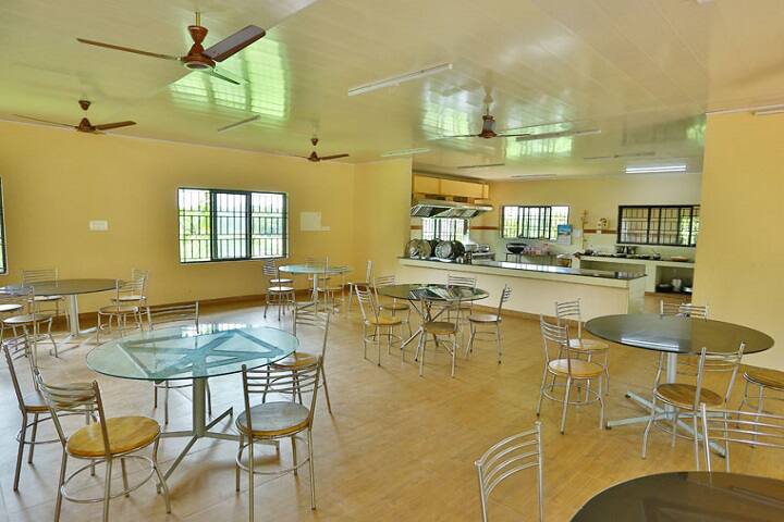 cafeteria